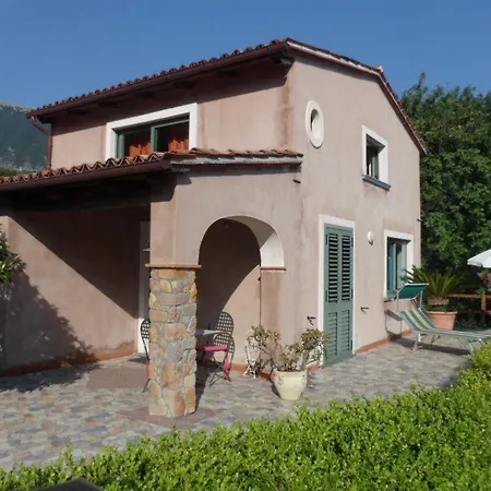 Casa Vacanze Paradiso بيت للعطل *