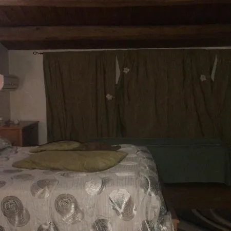 Casa Vacanze Paradiso 別荘 マラテーア